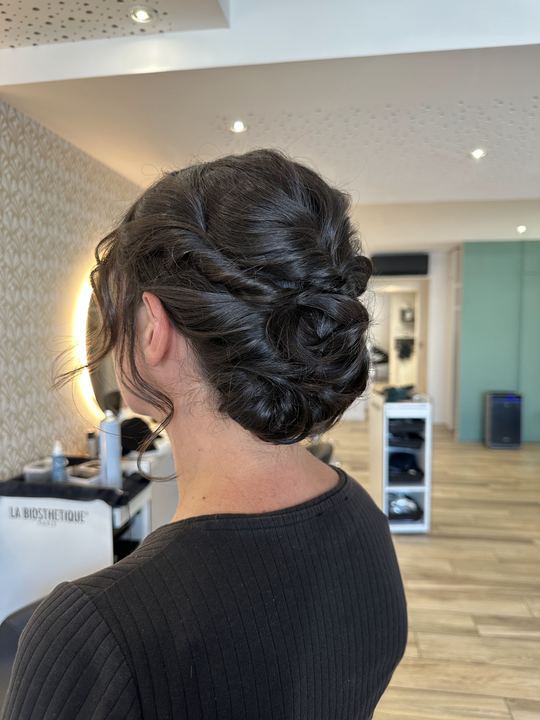 Chignon flou torsadé