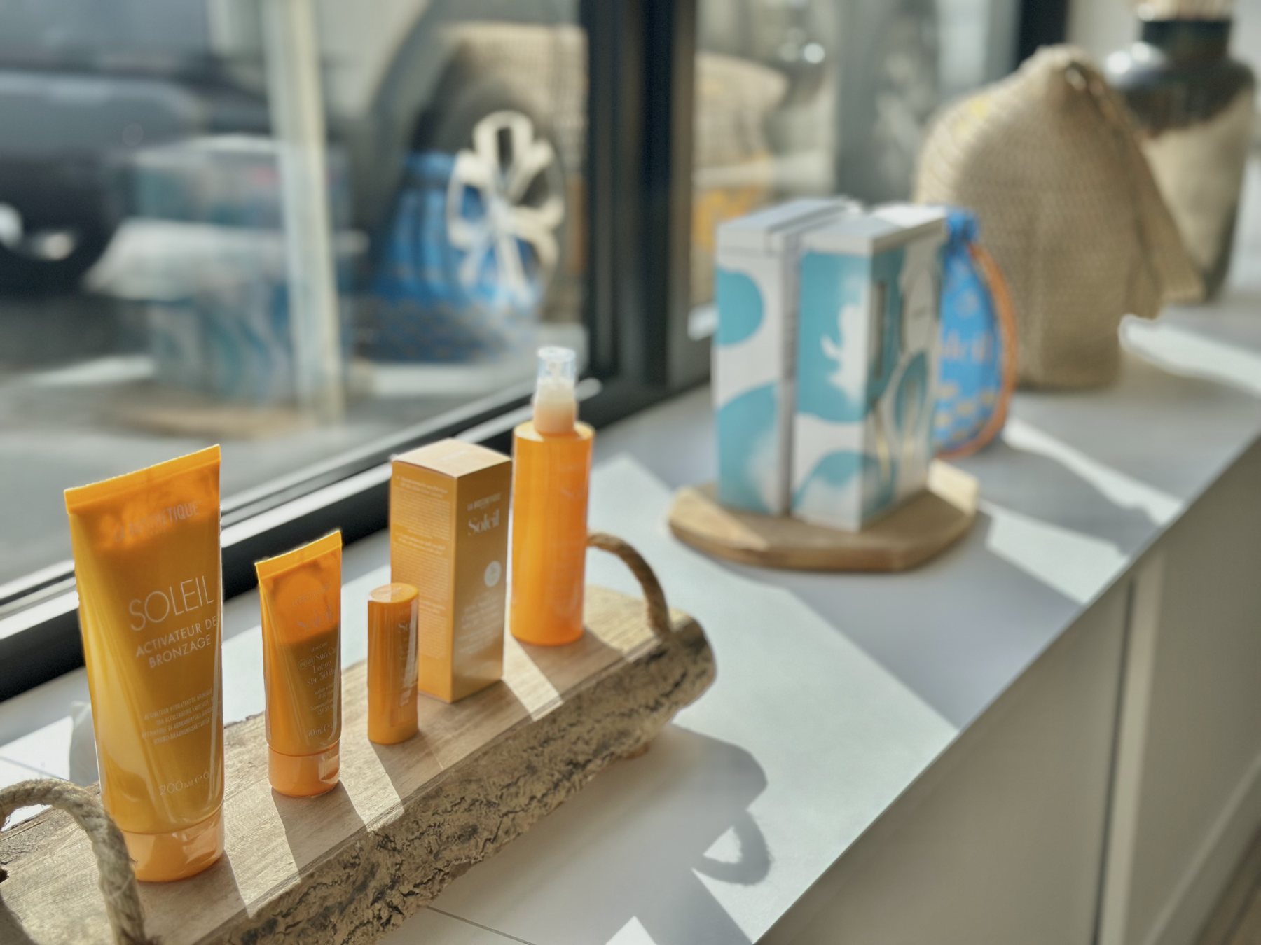Produits de soin La Biosthétique présentés au salon